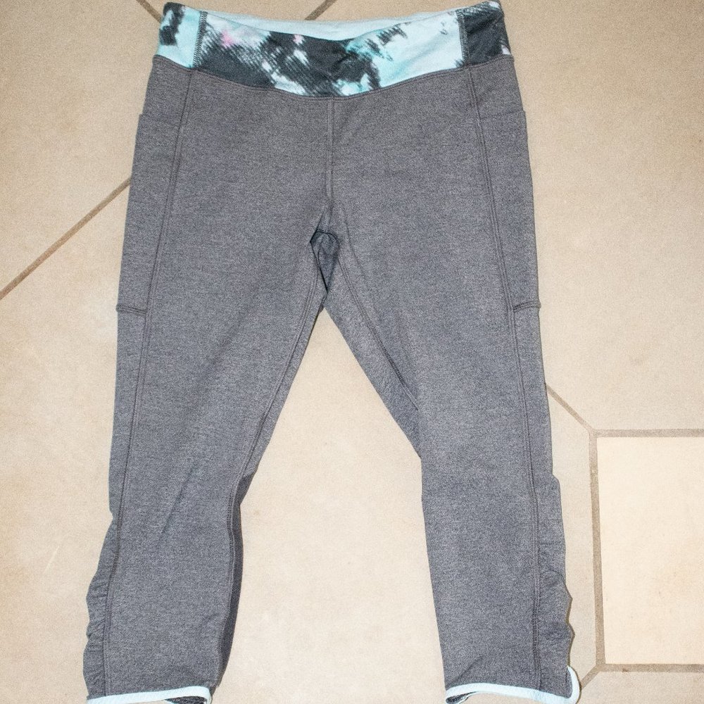 Ivivva Capri length workout leggings